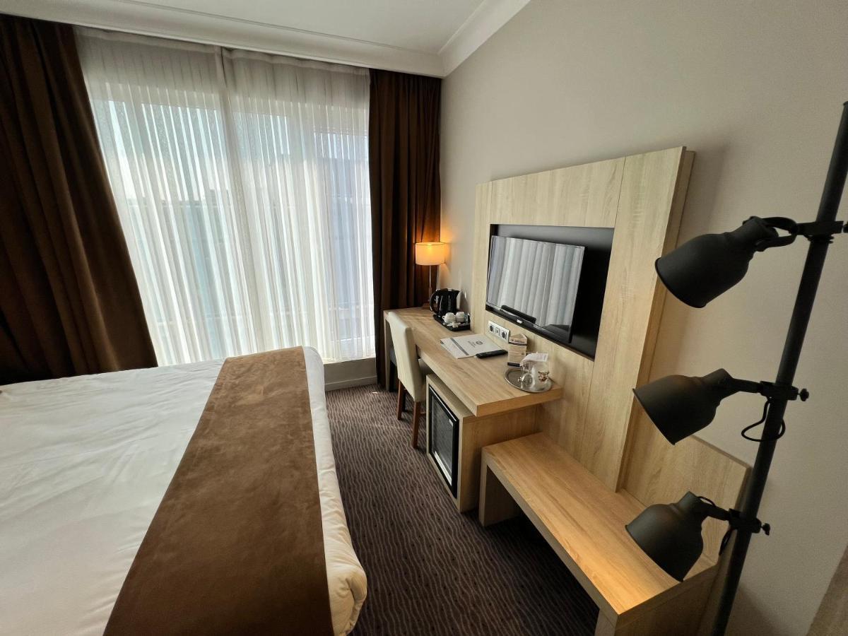 Hotel Western Royal Centre 3*