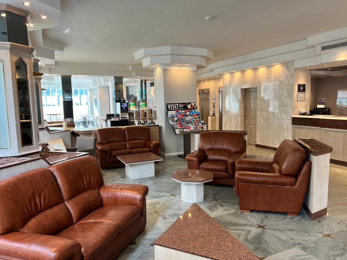 Western Royal Centre Hotel 3*